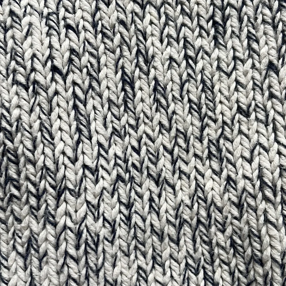 Gap Sweater - Picture 3 of 4